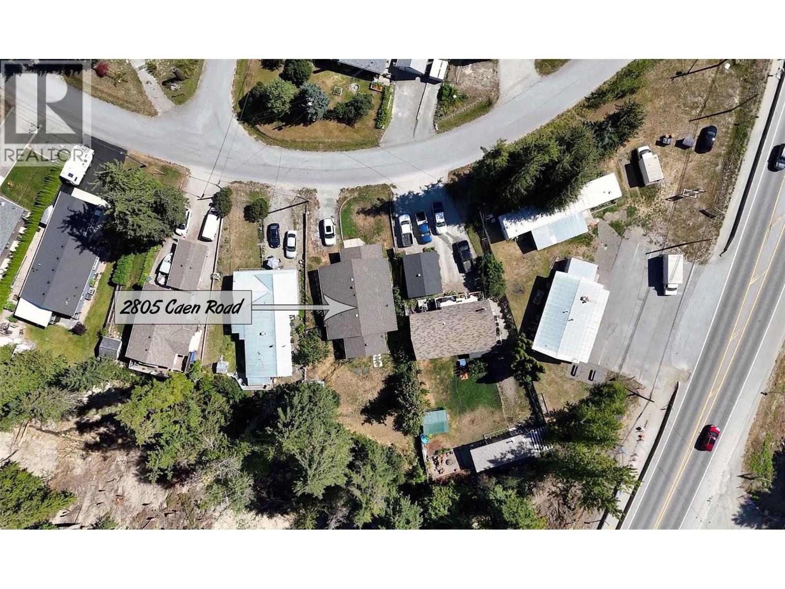 2805 Caen Road, Sorrento, British Columbia  V0E 2W0 - Photo 3 - 10397267