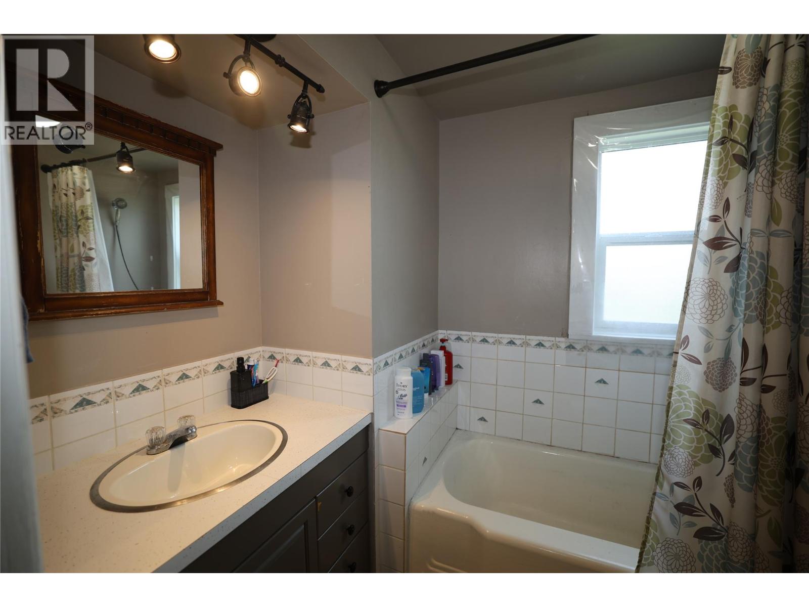 3305 Erickson Road, Erickson, British Columbia  V0B 1G1 - Photo 10 - 10396871
