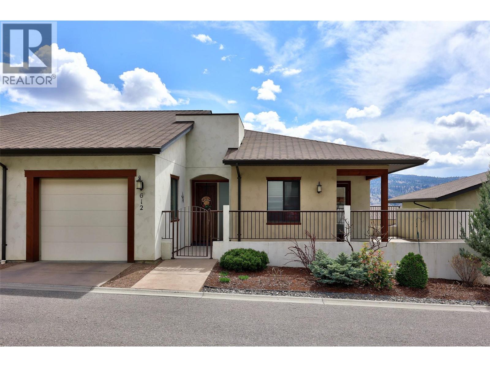 612 Belmonte Court, Kamloops, British Columbia  V2H 0C6 - Photo 2 - 10397311