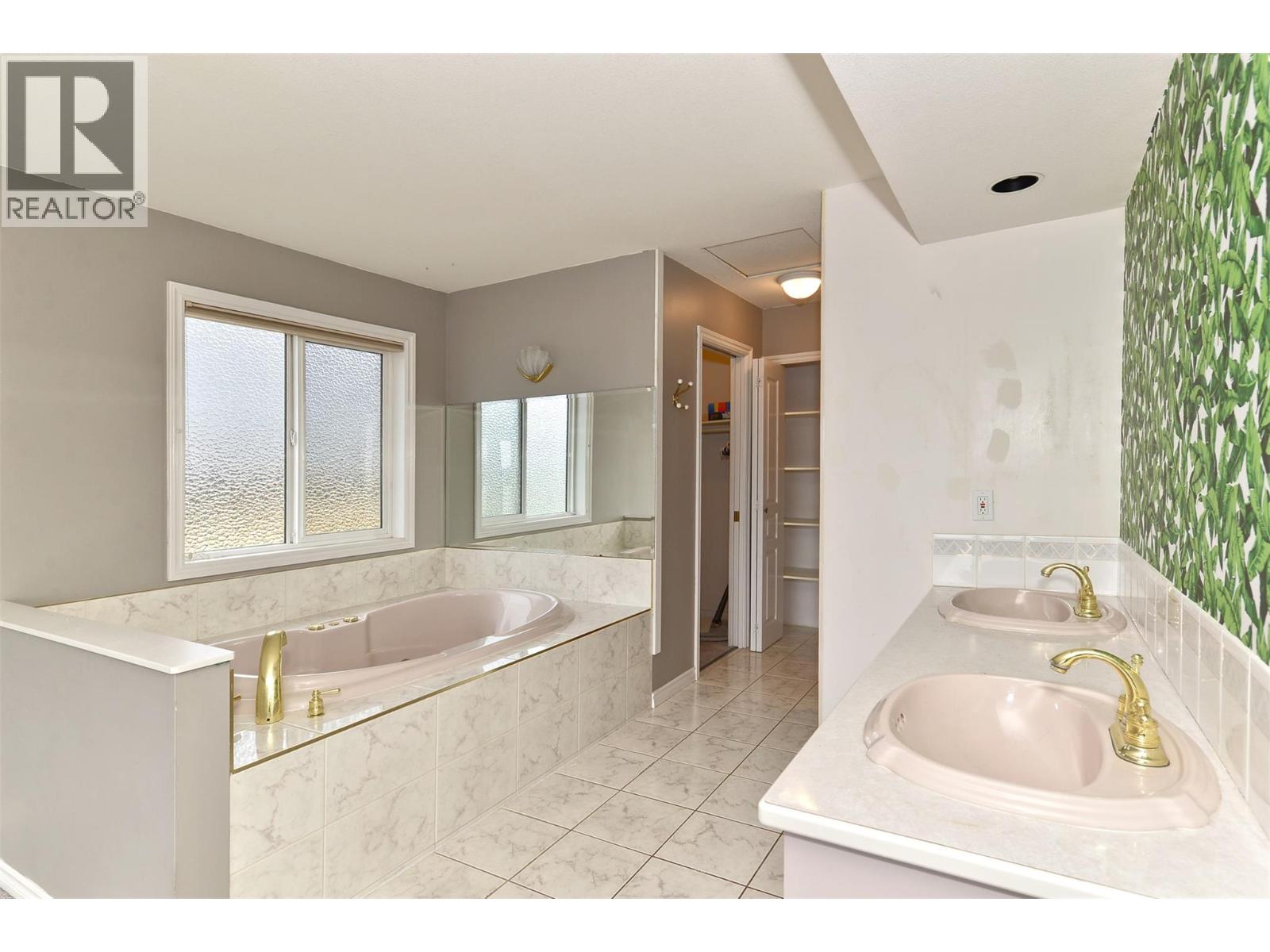 1412 Lawrence Avenue, Kelowna, British Columbia  V1Y 6M8 - Photo 14 - 10397354