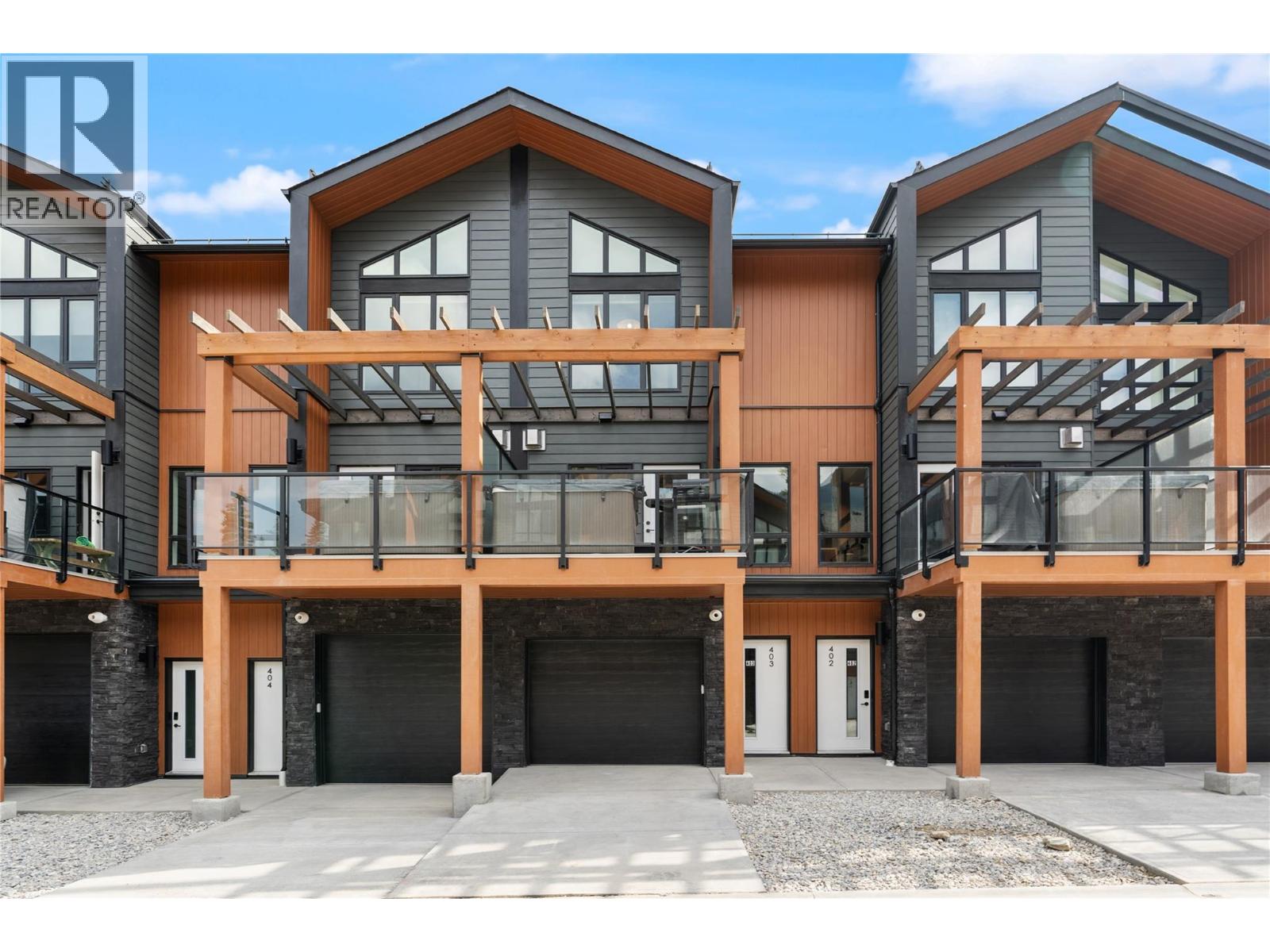 2116 Panorama Drive Unit# 403, Panorama, British Columbia  V0A 1T0 - Photo 1 - 10397278