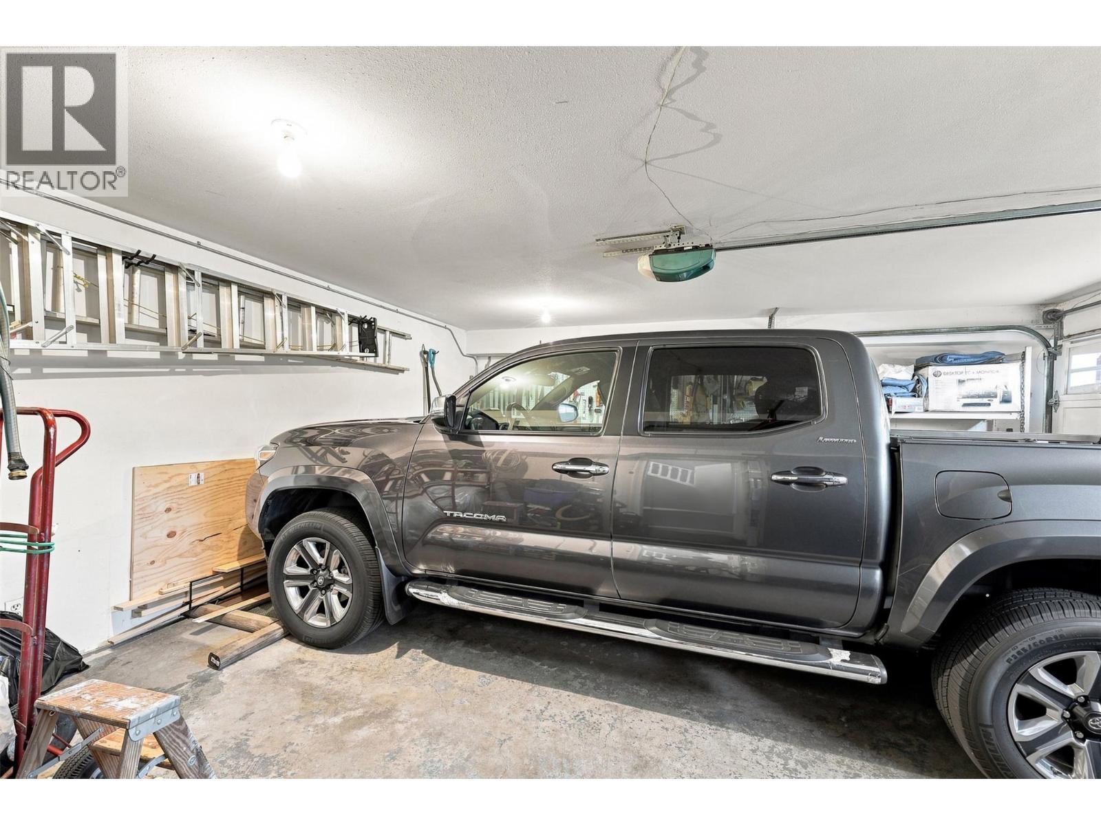 2020 Van Horne Drive Unit# 12, Kamloops, British Columbia  V1S 1G3 - Photo 35 - 10397463