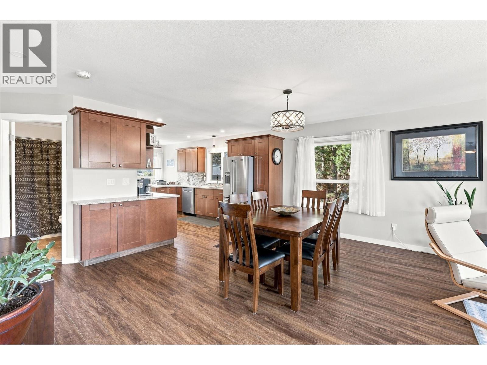 2020 Van Horne Drive Unit# 12, Kamloops, British Columbia  V1S 1G3 - Photo 8 - 10397463