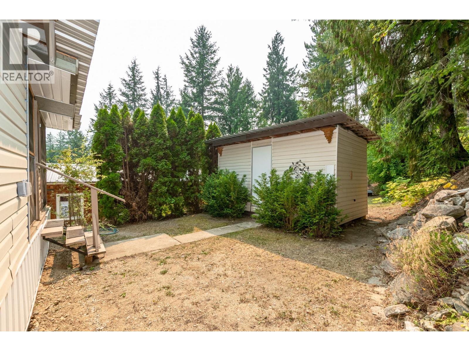 2036 Solsqua-Sicamous Road Unit# 8, Sicamous, British Columbia  V0E 2V4 - Photo 28 - 10397429