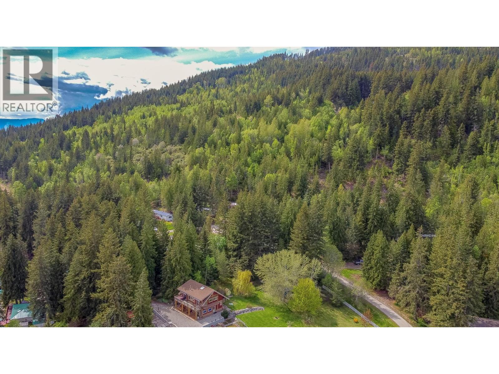 2036 Solsqua-Sicamous Road Unit# 8, Sicamous, British Columbia  V0E 2V4 - Photo 43 - 10397429