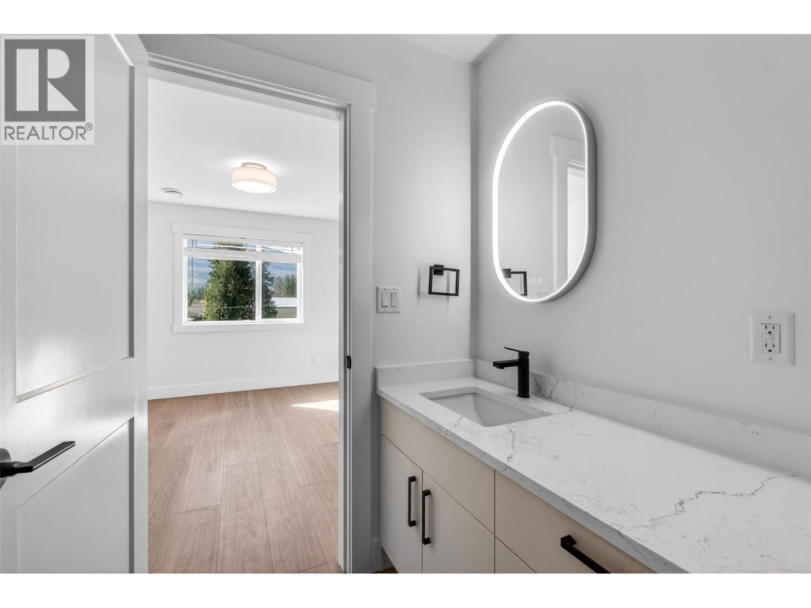 222 Temple Street Unit# 7, Sicamous, British Columbia  V0E 2V0 - Photo 12 - 10397441