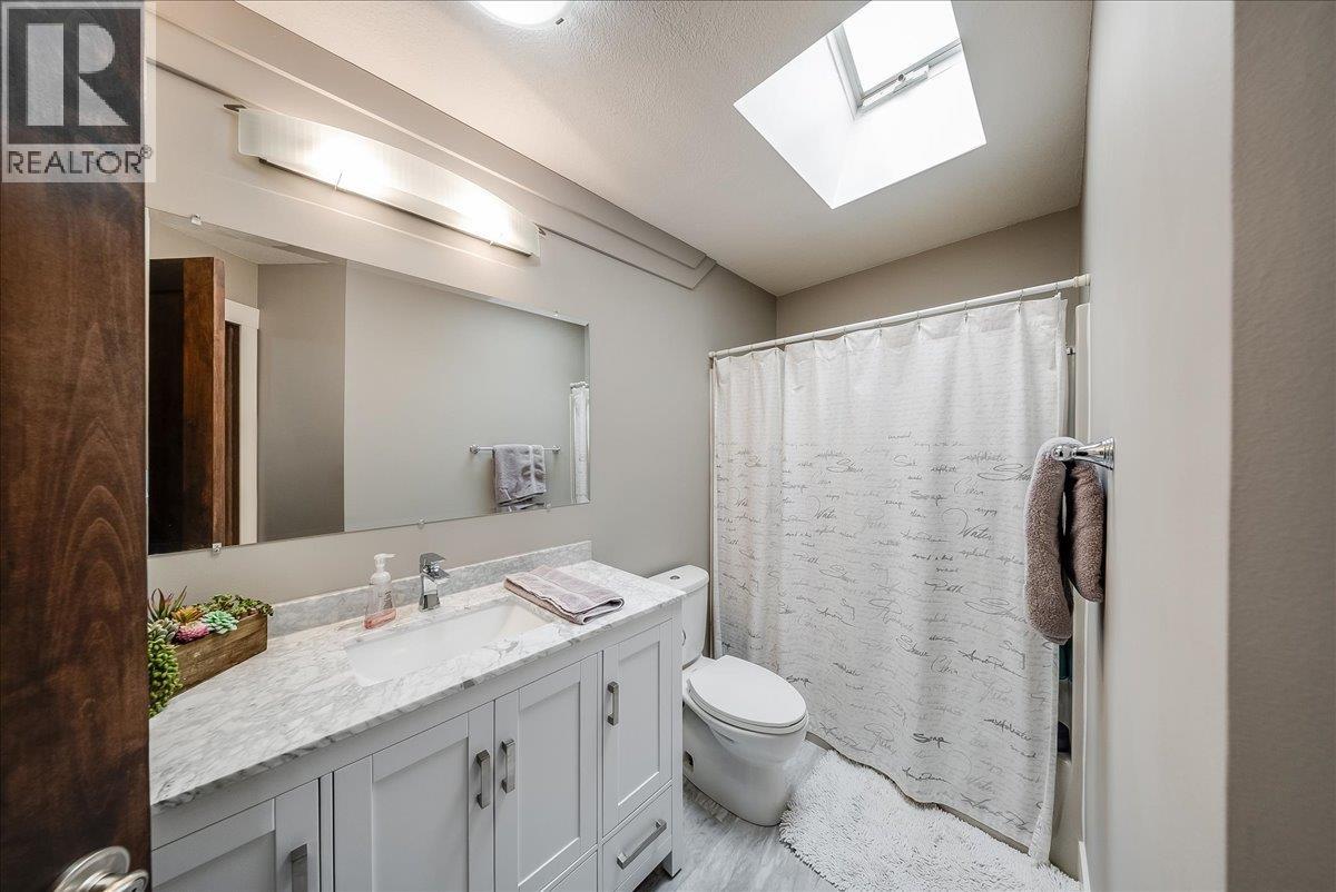 1021 Bridgeview Crescent, Castlegar, British Columbia  V1N 4K9 - Photo 29 - 10397456