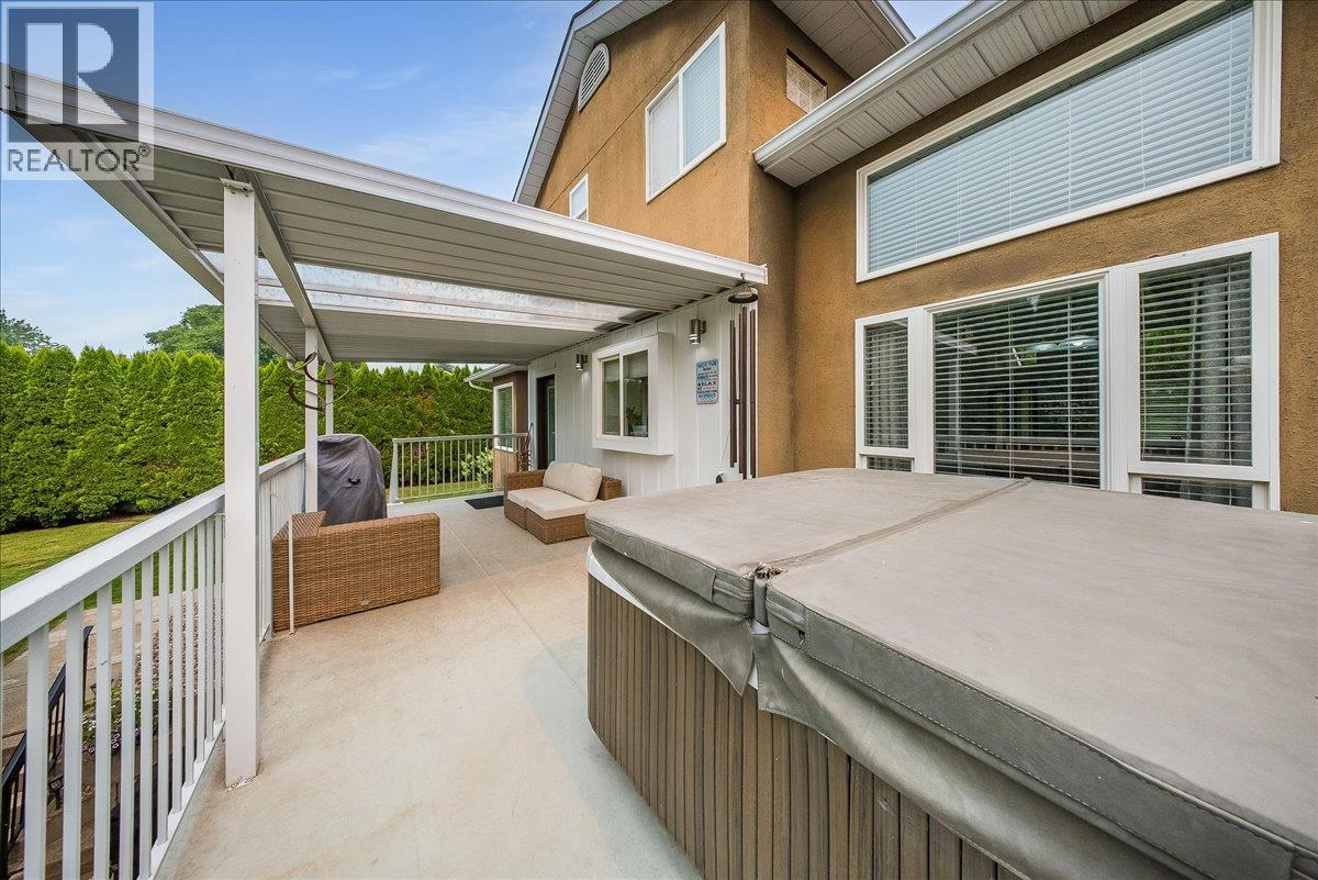 1021 Bridgeview Crescent, Castlegar, British Columbia  V1N 4K9 - Photo 52 - 10397456