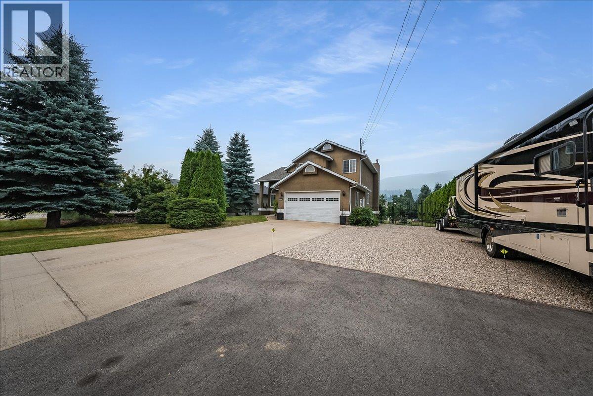 1021 Bridgeview Crescent, Castlegar, British Columbia  V1N 4K9 - Photo 68 - 10397456