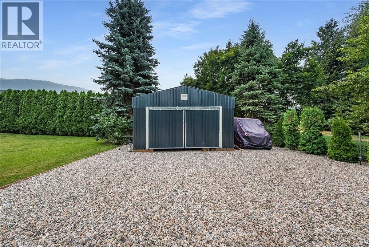 1021 Bridgeview Crescent, Castlegar, British Columbia  V1N 4K9 - Photo 76 - 10397456