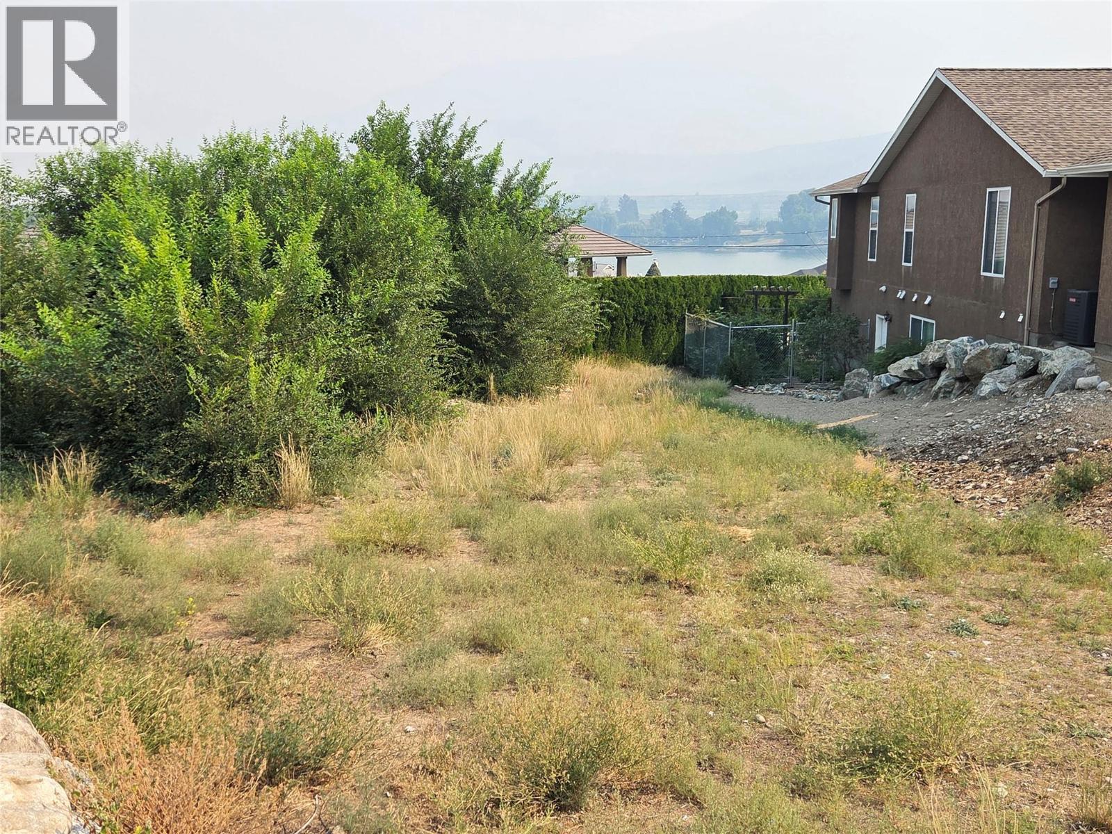 6951 Cabernet Place, Oliver, British Columbia  V0H 1T4 - Photo 7 - 10397334