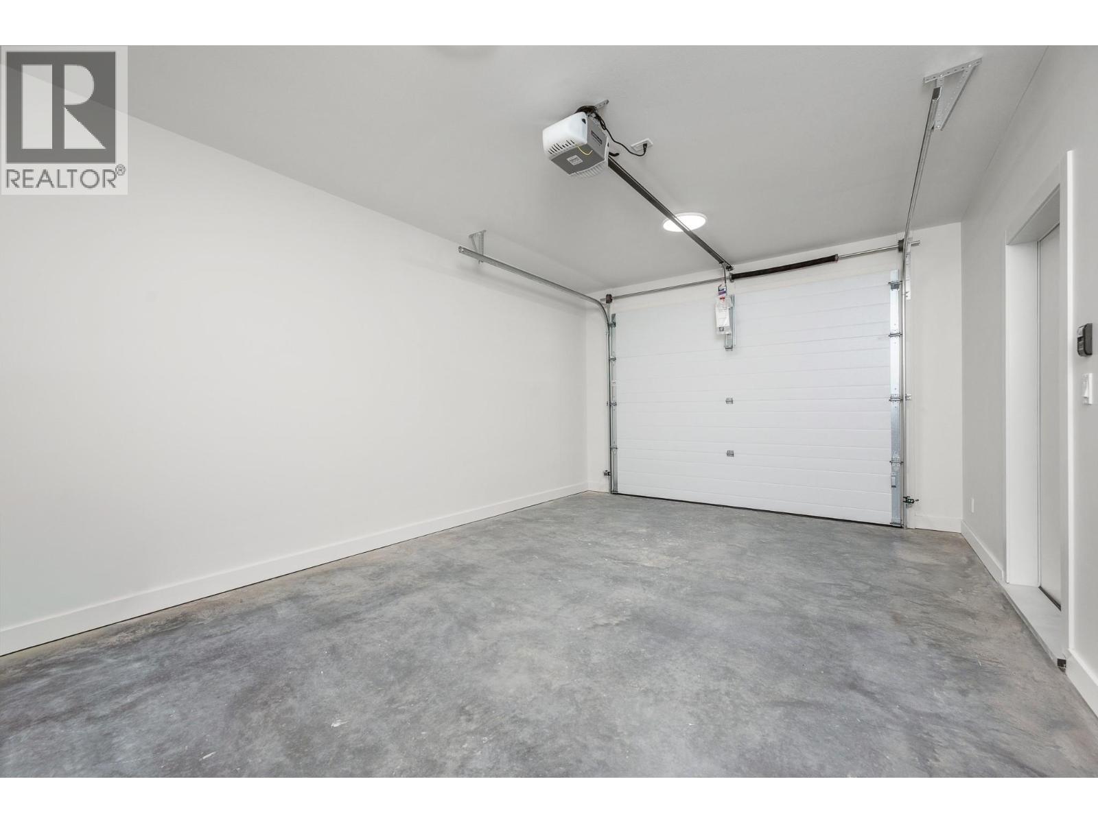 4313 Painted Turtle Drive, Vernon, British Columbia  V1H 1A2 - Photo 16 - 10397163