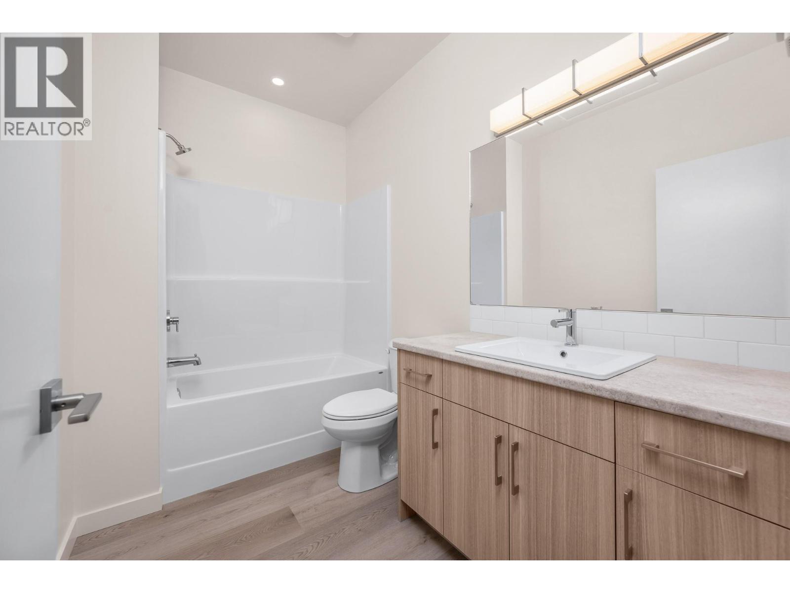 4313 Painted Turtle Drive, Vernon, British Columbia  V1H 1A2 - Photo 21 - 10397163