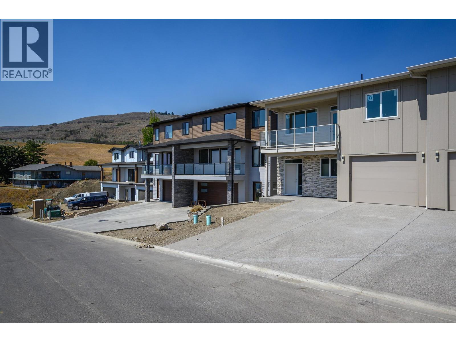 4313 Painted Turtle Drive, Vernon, British Columbia  V1H 1A2 - Photo 3 - 10397163