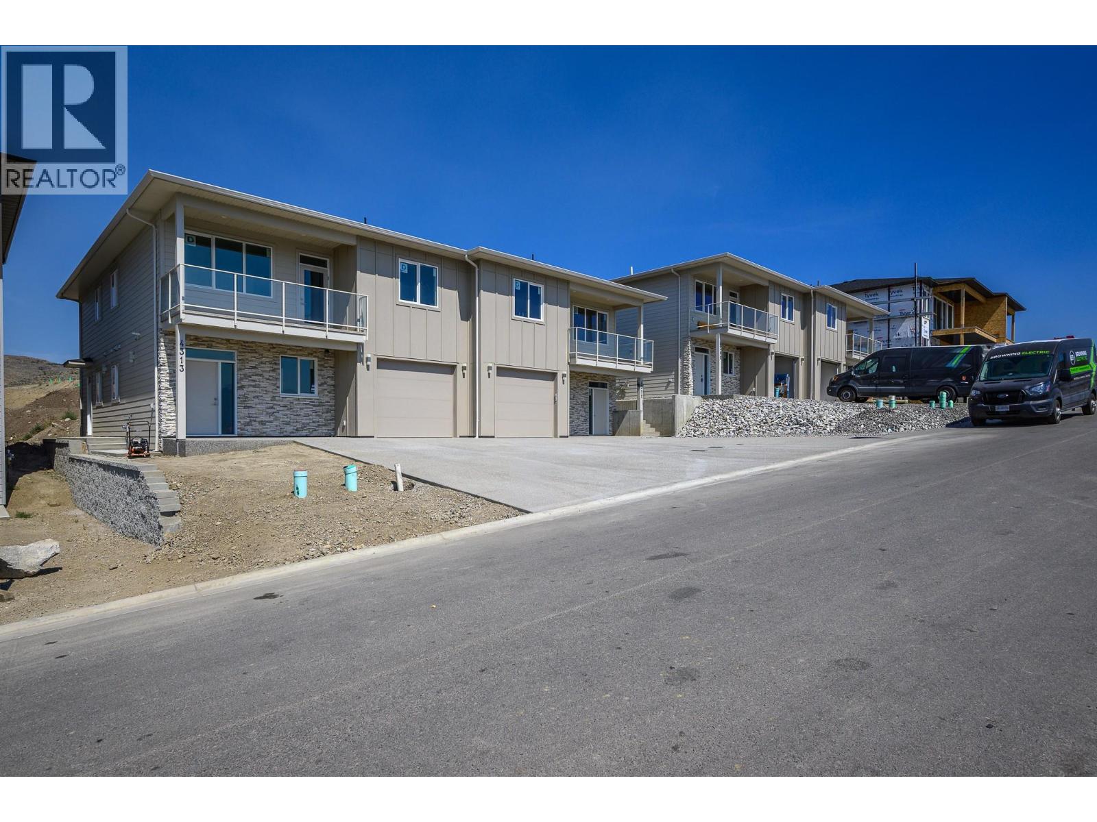 4313 Painted Turtle Drive, Vernon, British Columbia  V1H 1A2 - Photo 5 - 10397163
