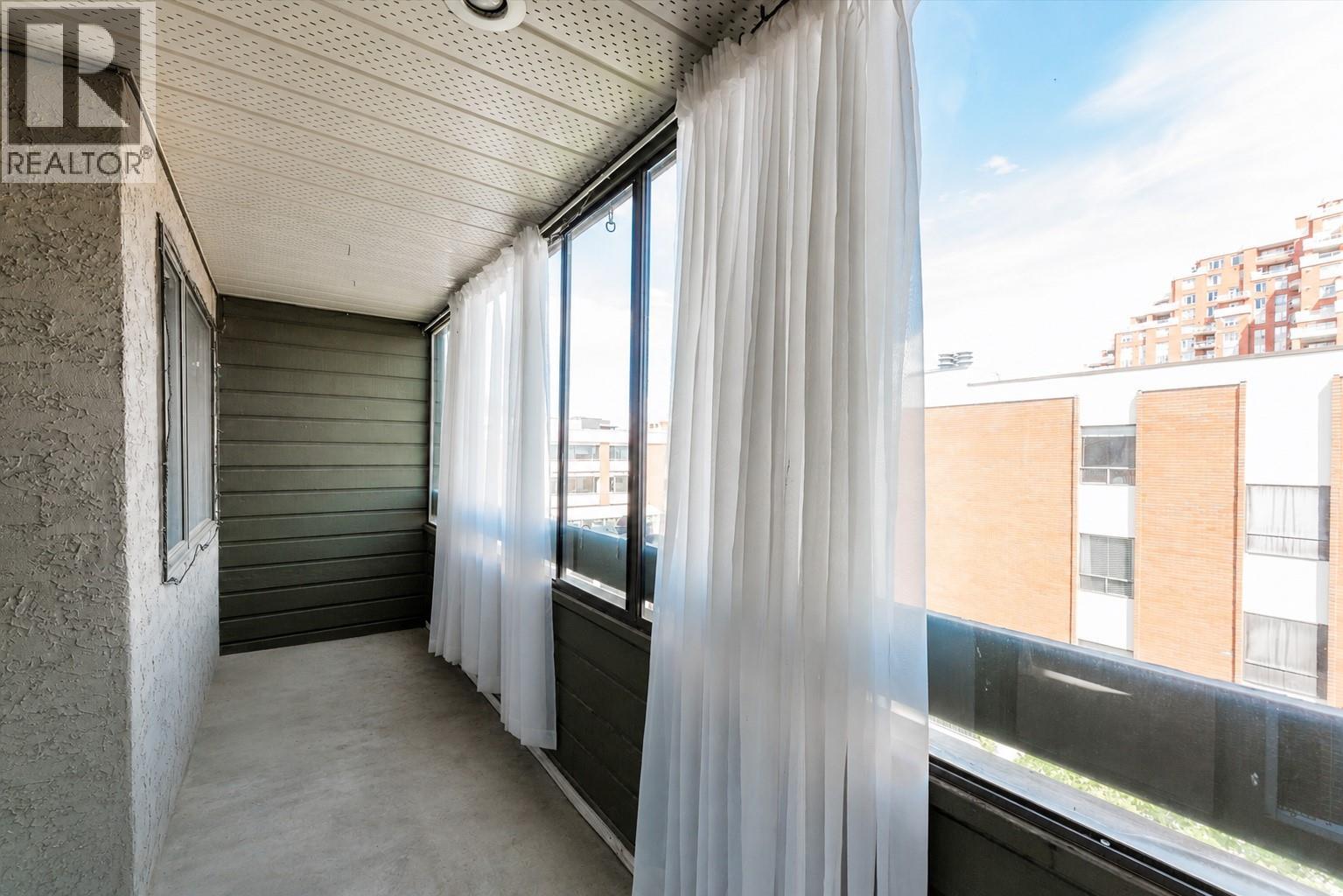 1056 Bernard Avenue Unit# 307, Kelowna, British Columbia  V1Y 8L7 - Photo 14 - 10396322