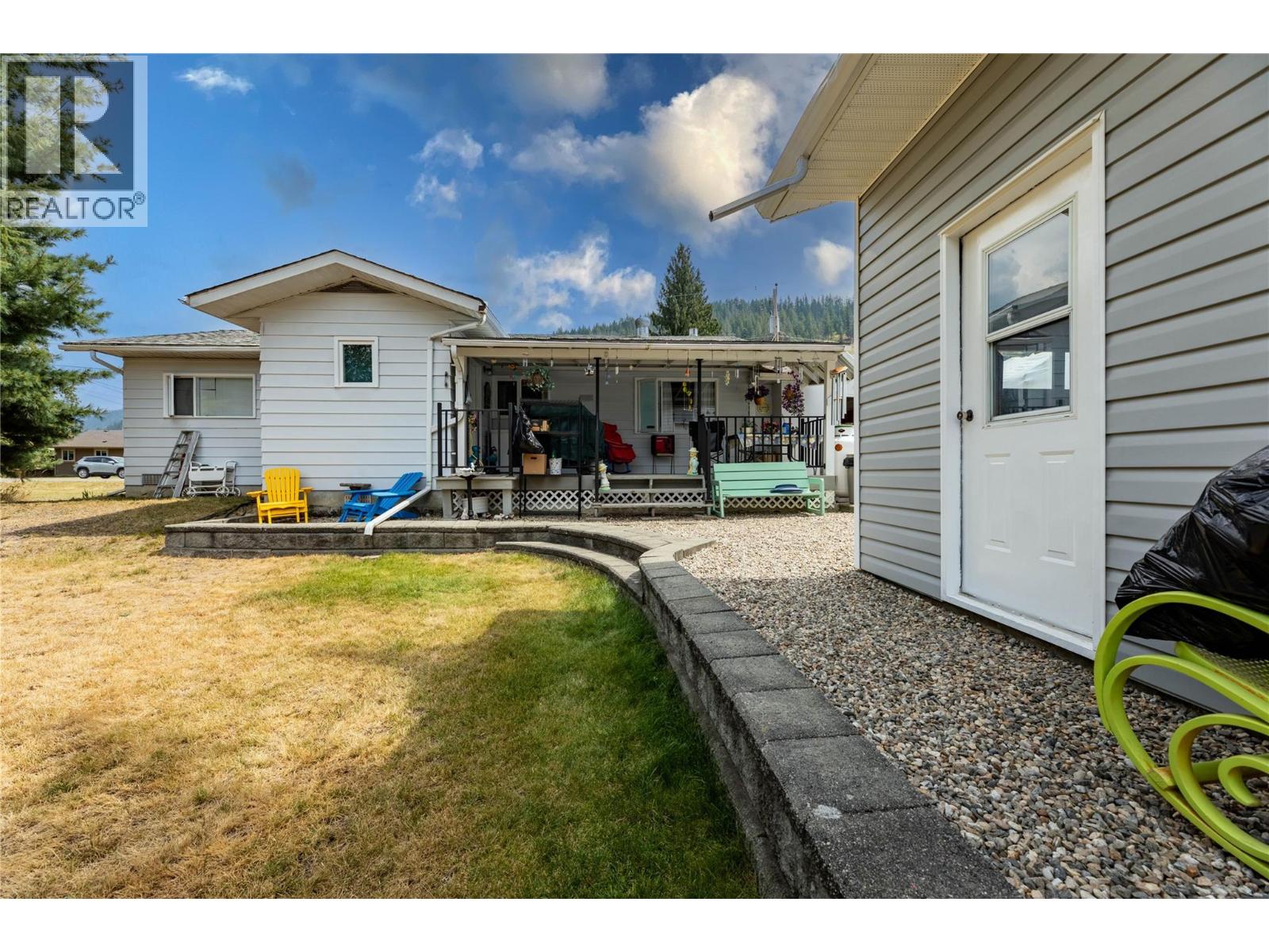 410 Oak Avenue, Sicamous, British Columbia  V0E 2V1 - Photo 20 - 10395193