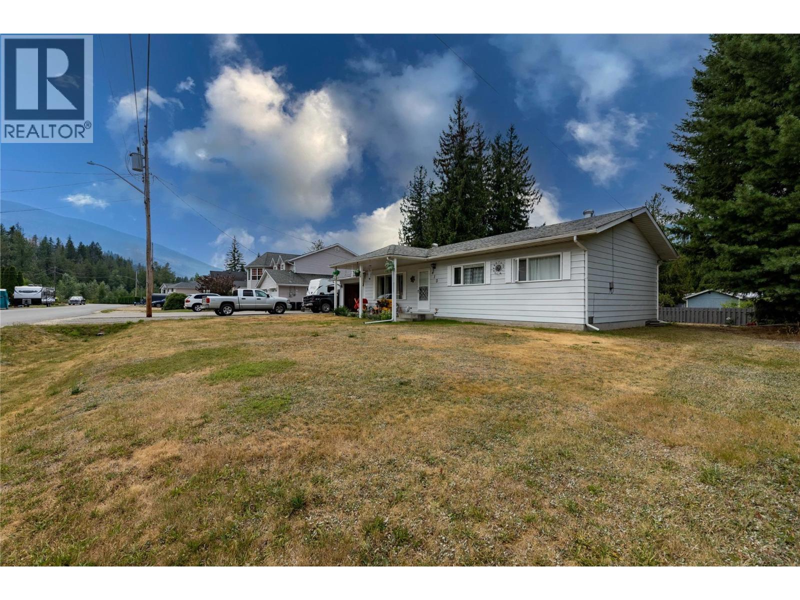 410 Oak Avenue, Sicamous, British Columbia  V0E 2V1 - Photo 27 - 10395193