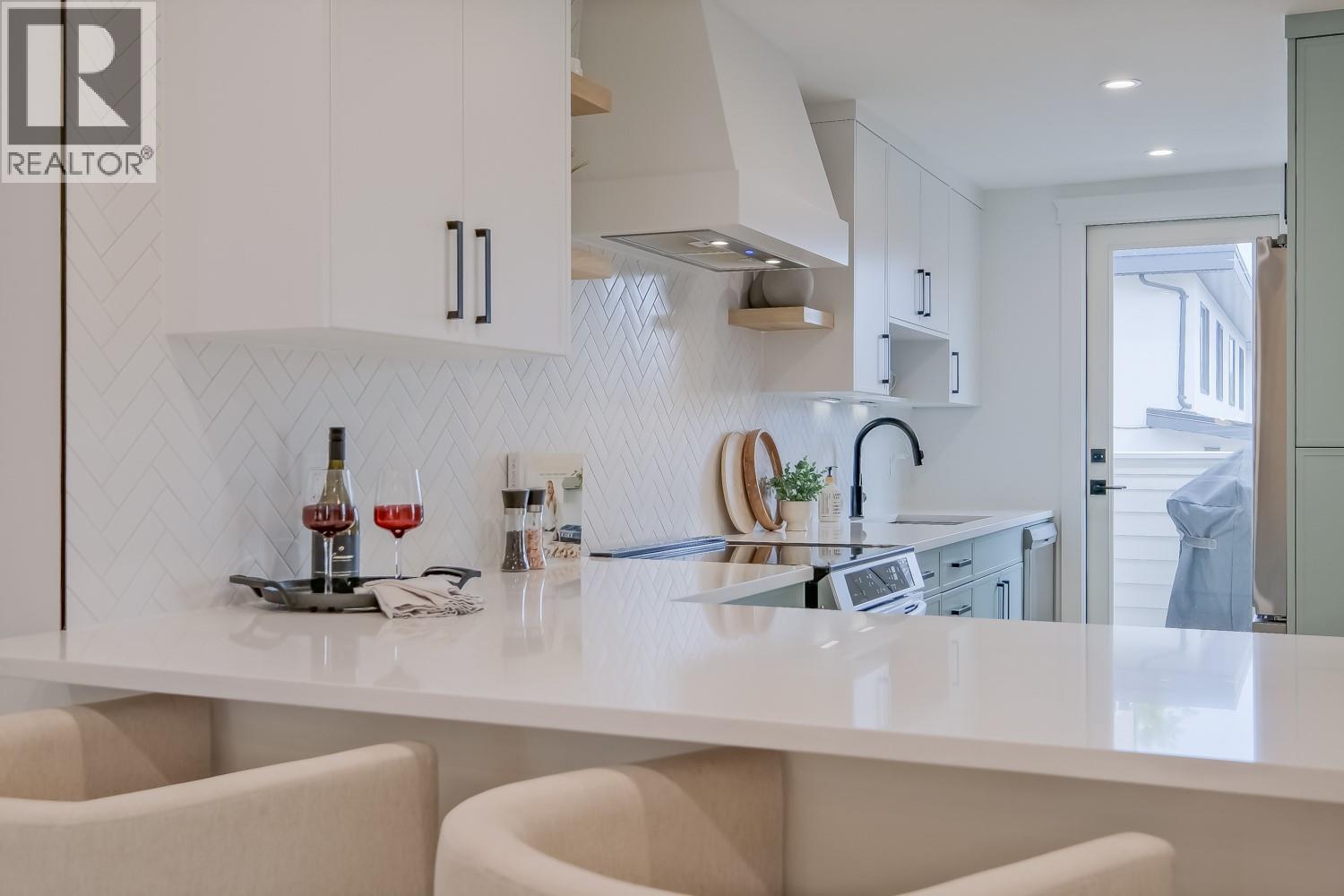 414 West Avenue Unit# 11, Kelowna, British Columbia  V1Y 4Z2 - Photo 11 - 10397327