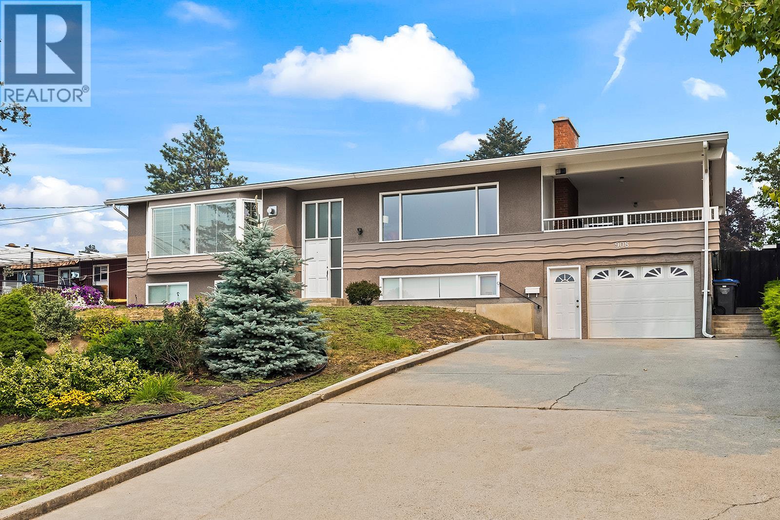 908 Stevenson Road, West Kelowna, British Columbia  V1Z 1N2 - Photo 1 - 10384720
