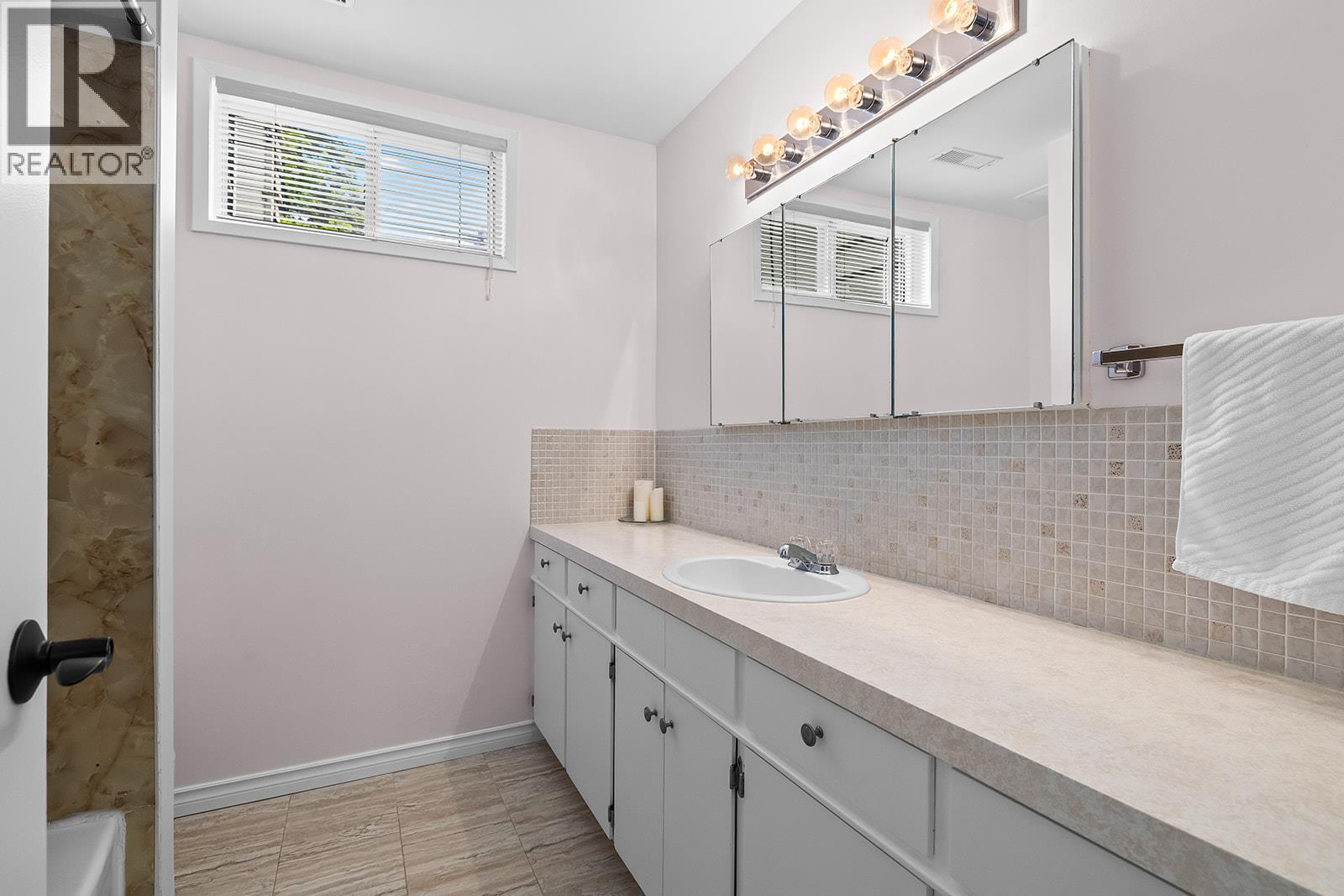 908 Stevenson Road, West Kelowna, British Columbia  V1Z 1N2 - Photo 43 - 10384720