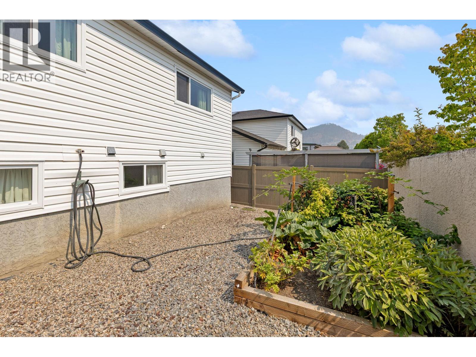 555 Glenmeadows Road Unit# 27, Kelowna, British Columbia  V1V 1V5 - Photo 47 - 10397298