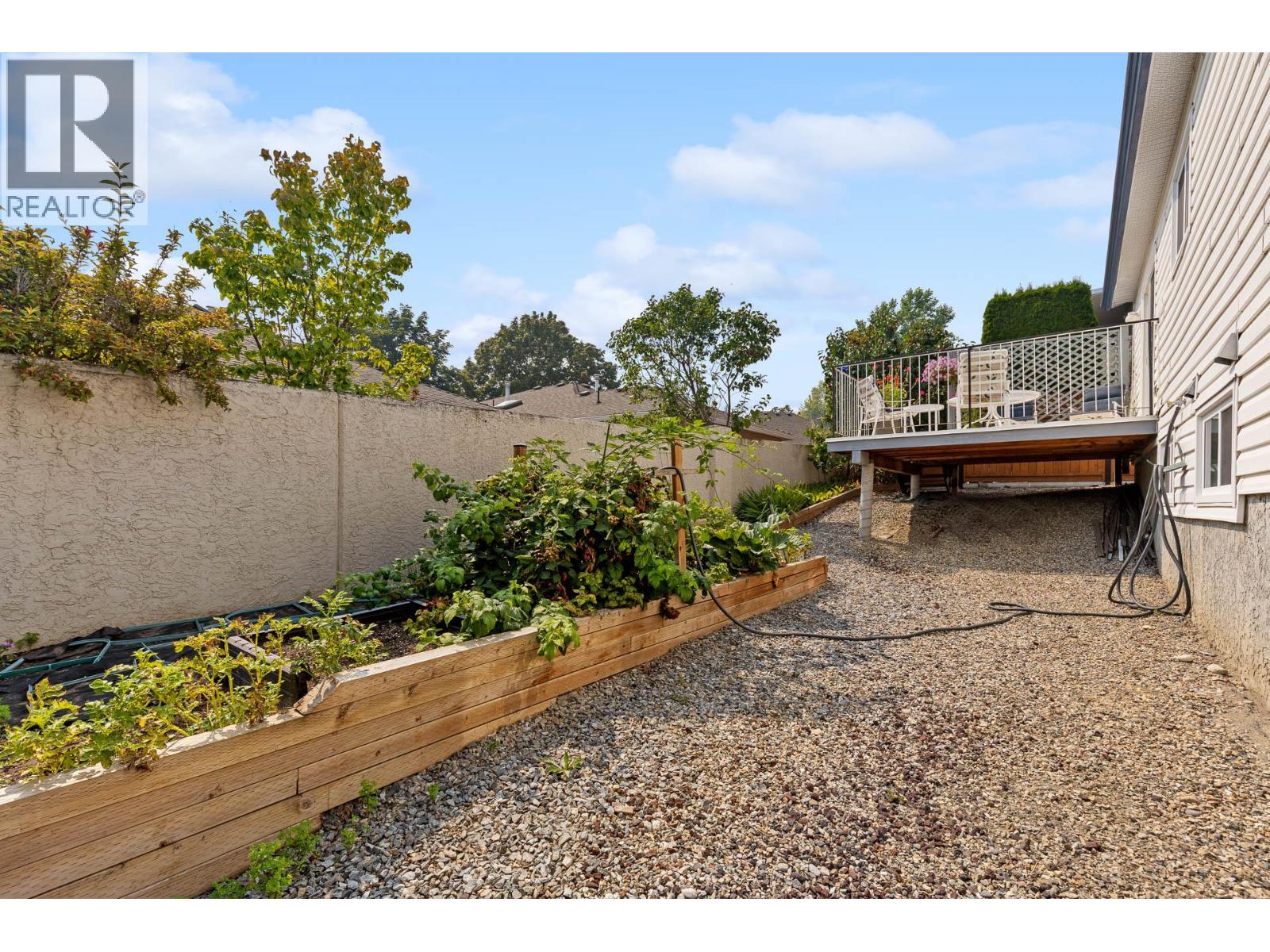 555 Glenmeadows Road Unit# 27, Kelowna, British Columbia  V1V 1V5 - Photo 48 - 10397298