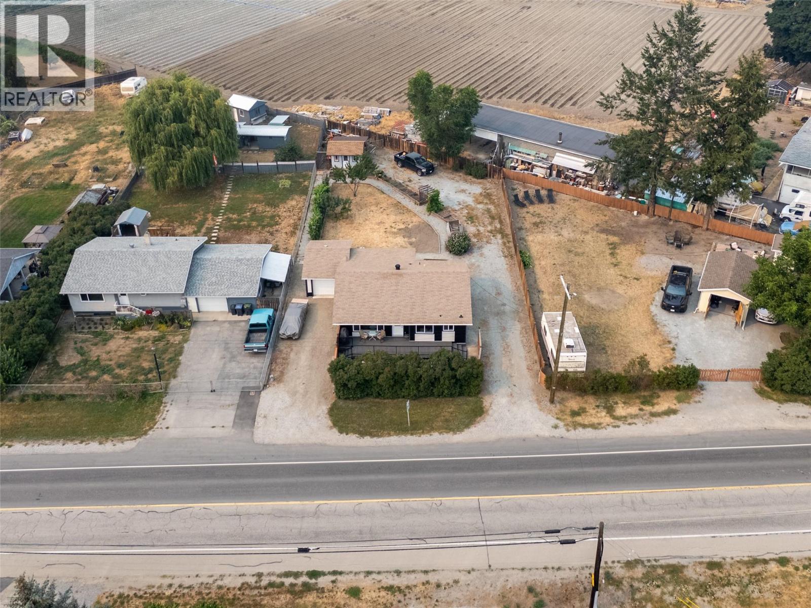 292 Valley Road N, Kelowna, British Columbia  V1V 2G1 - Photo 1 - 10397247