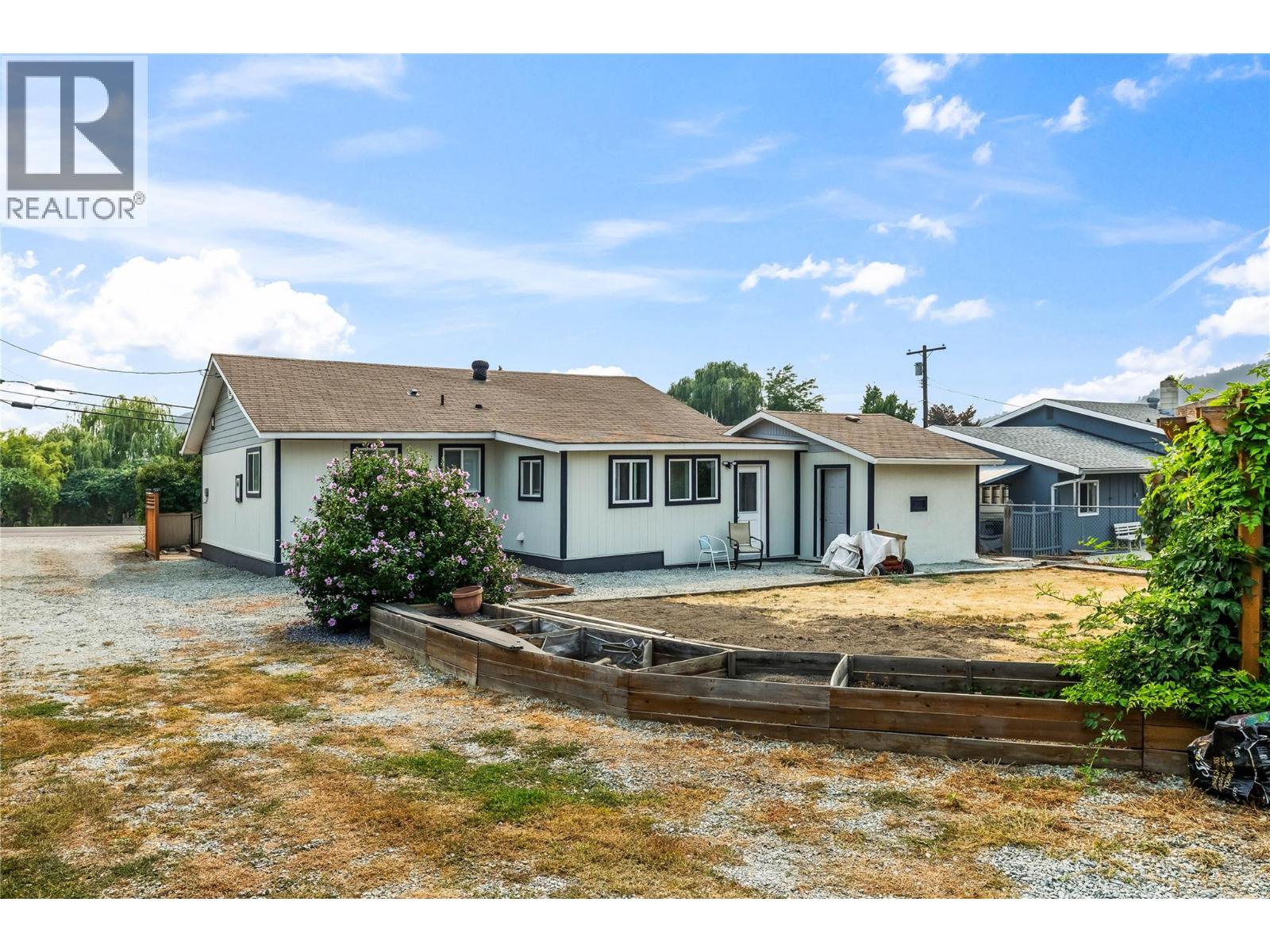 292 Valley Road N, Kelowna, British Columbia  V1V 2G1 - Photo 12 - 10397247