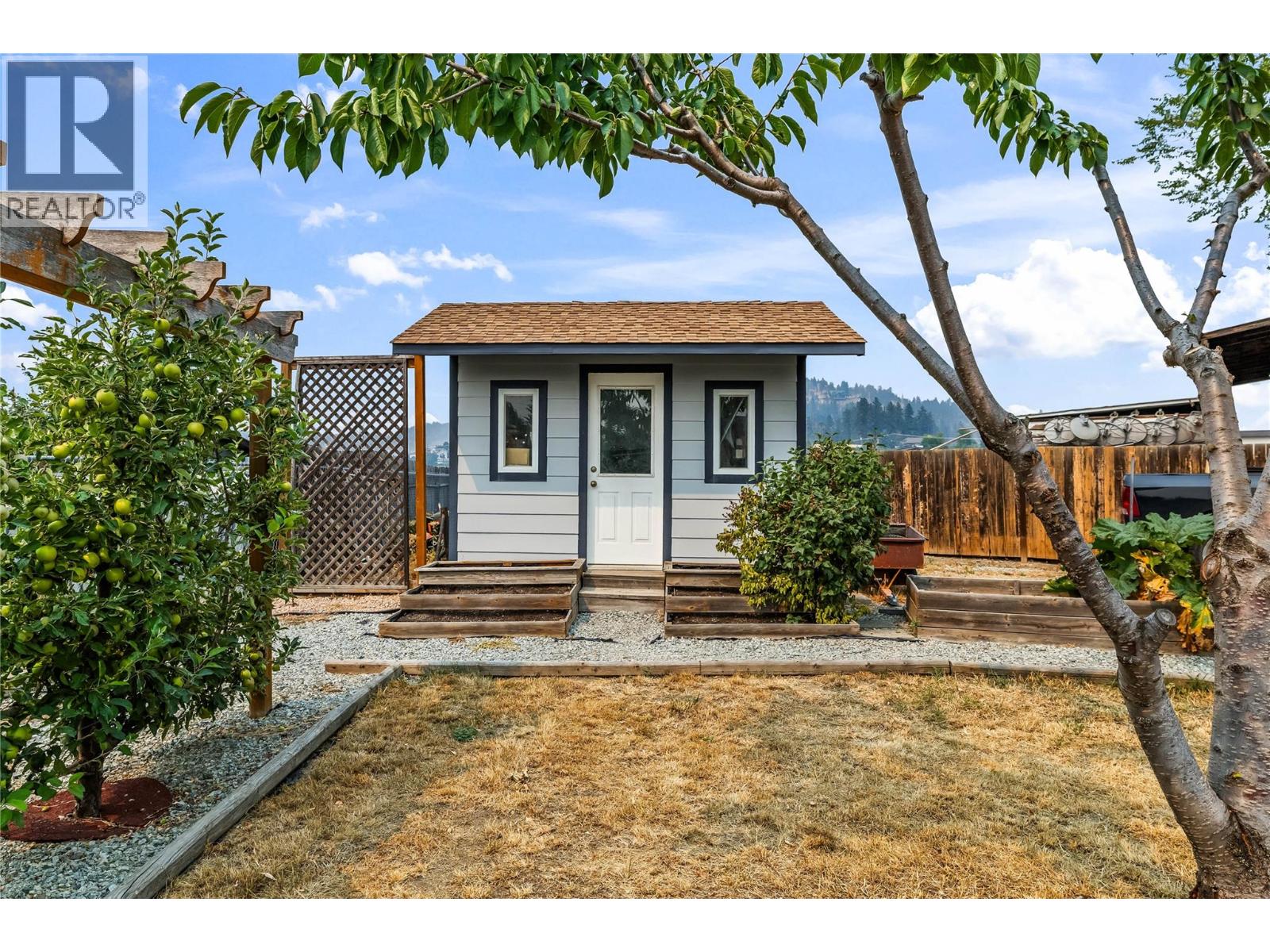 292 Valley Road N, Kelowna, British Columbia  V1V 2G1 - Photo 14 - 10397247