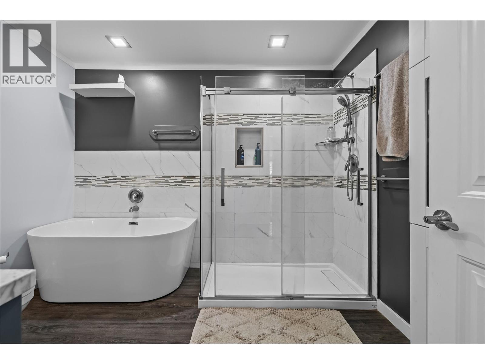 292 Valley Road N, Kelowna, British Columbia  V1V 2G1 - Photo 28 - 10397247