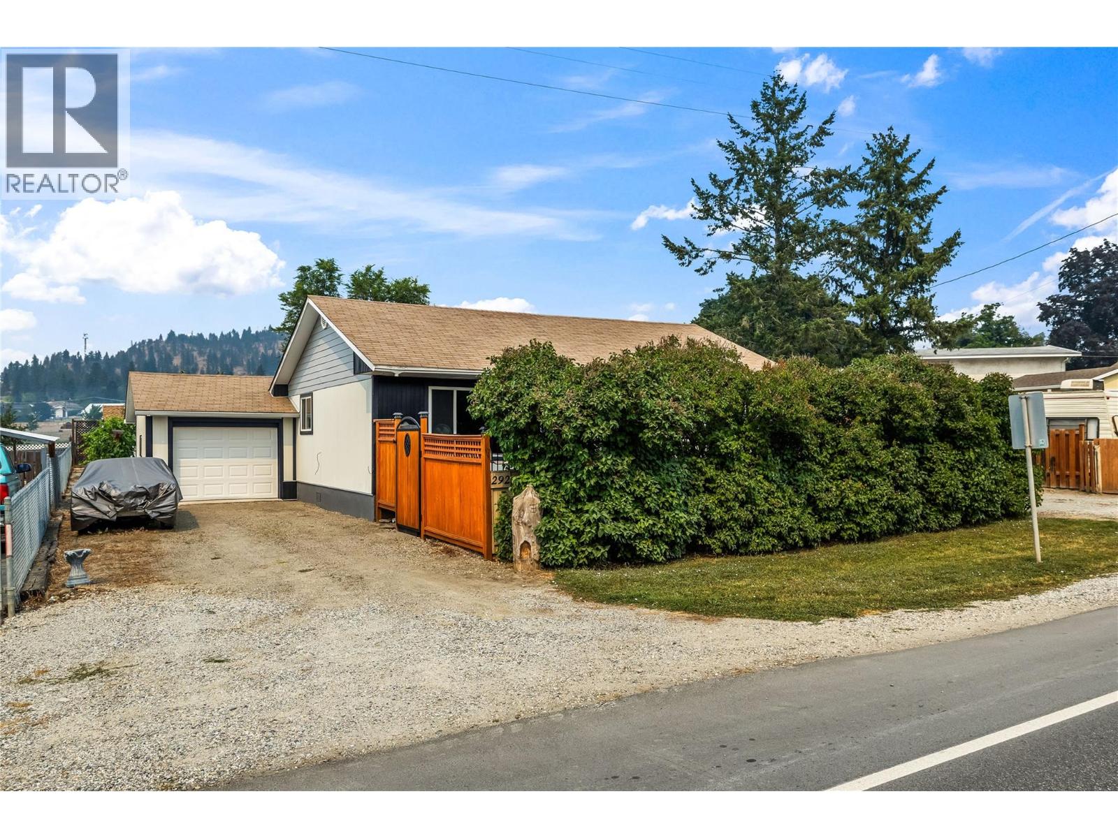 292 Valley Road N, Kelowna, British Columbia  V1V 2G1 - Photo 33 - 10397247