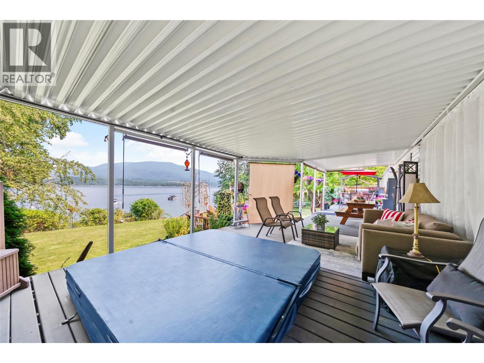 3565 Eagle Bay Road, Eagle Bay, British Columbia  V0E 1T0 - Photo 15 - 10396011