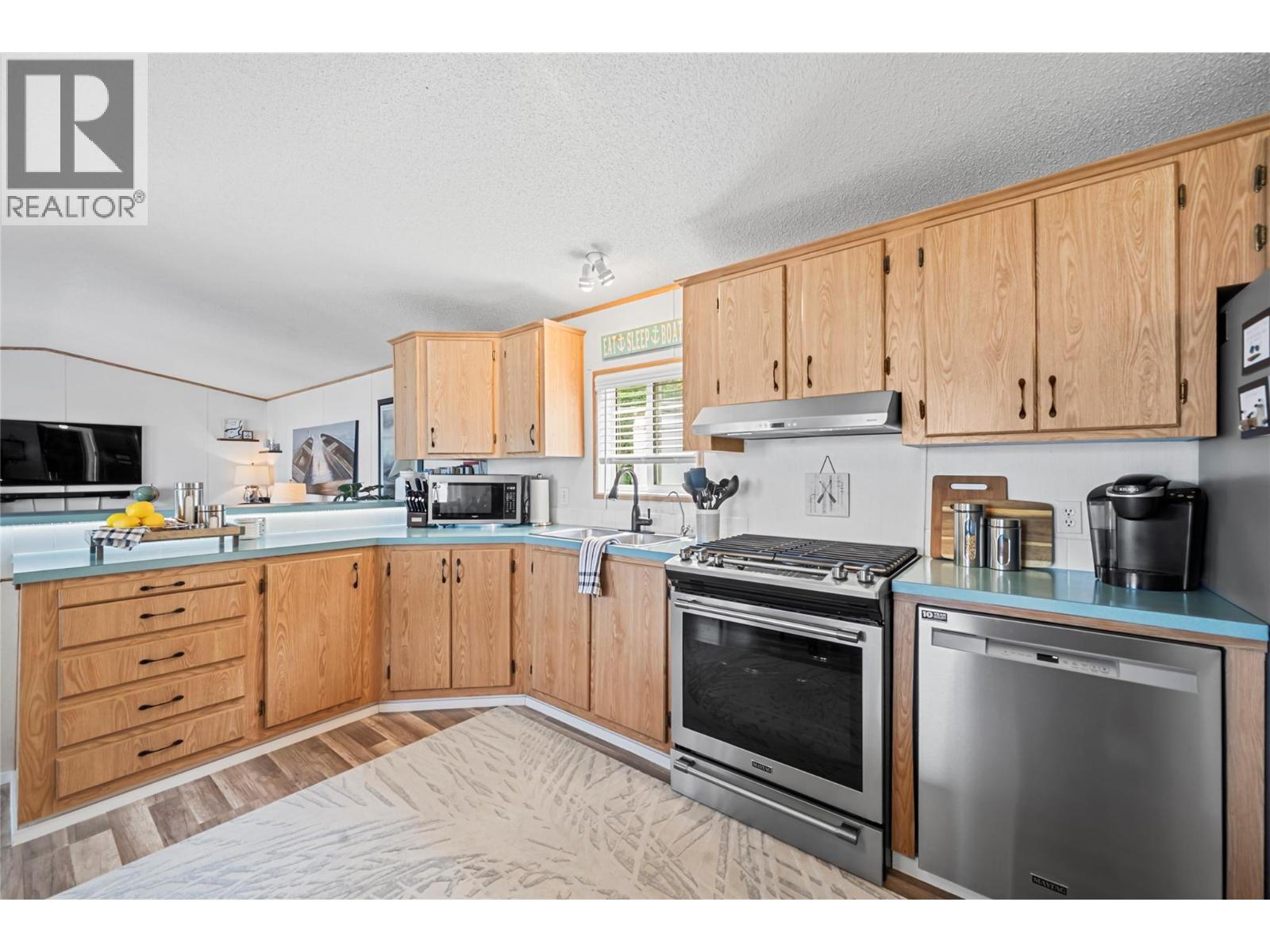 3565 Eagle Bay Road, Eagle Bay, British Columbia  V0E 1T0 - Photo 21 - 10396011