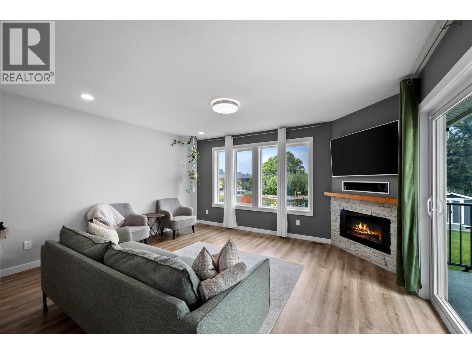668 Lyne Road, Kamloops, British Columbia  V2B 6N7 - Photo 7 - 10397333