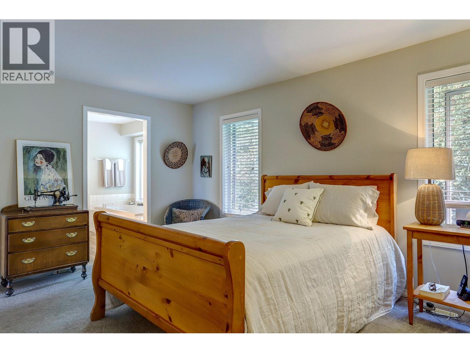 7069 Nakiska Drive, Vernon, British Columbia  V1B 3M5 - Photo 23 - 10396662