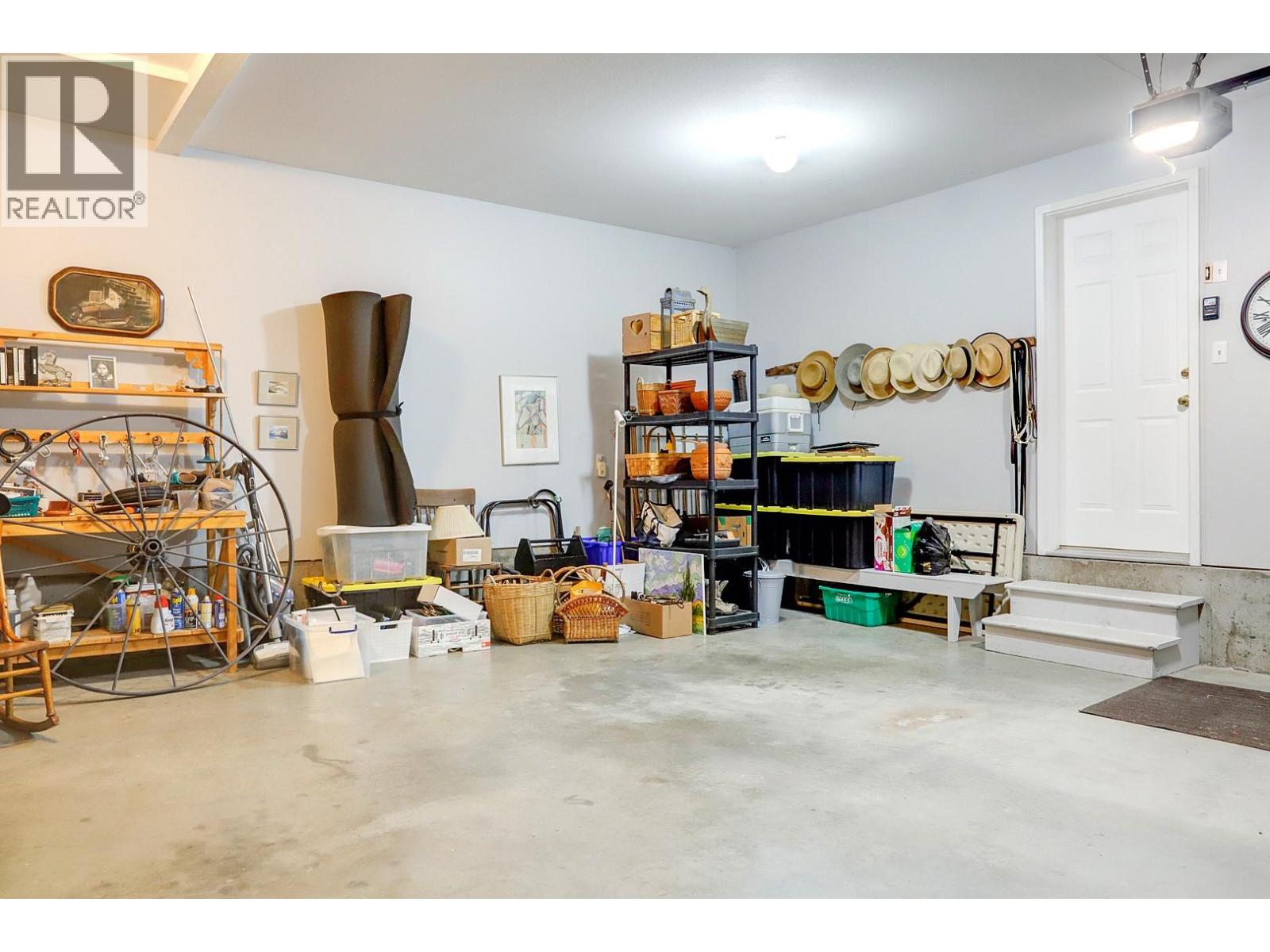 7069 Nakiska Drive, Vernon, British Columbia  V1B 3M5 - Photo 42 - 10396662