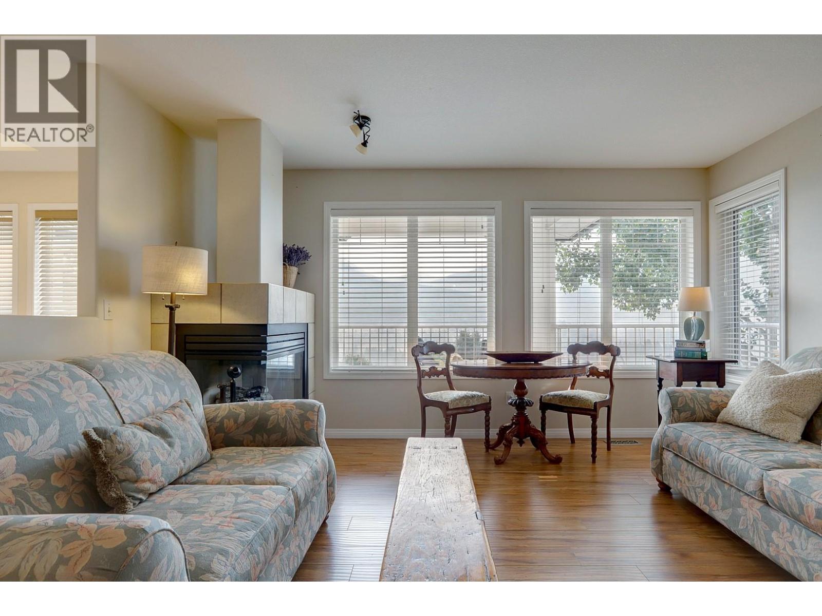 7069 Nakiska Drive, Vernon, British Columbia  V1B 3M5 - Photo 6 - 10396662