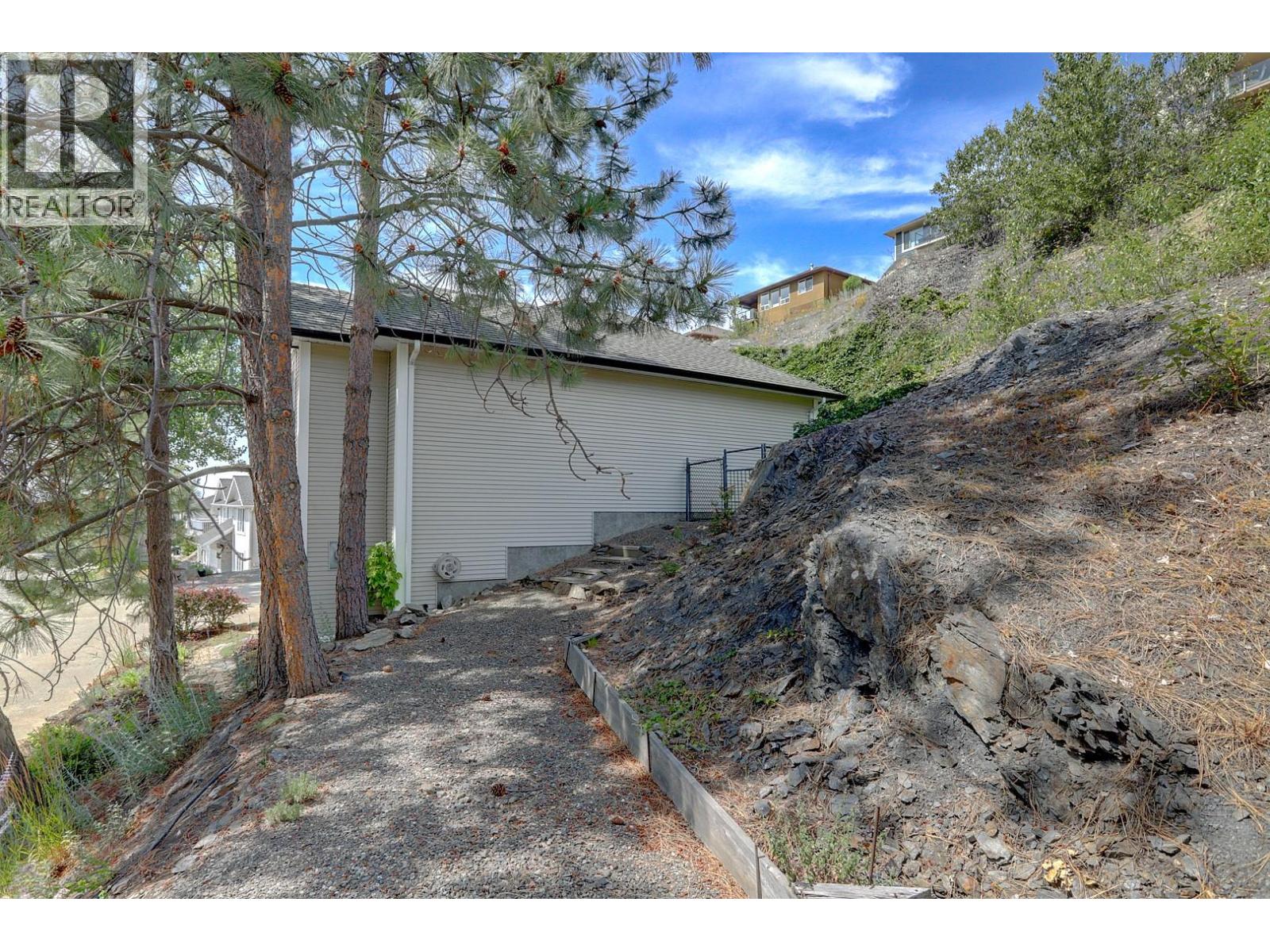 7069 Nakiska Drive, Vernon, British Columbia  V1B 3M5 - Photo 67 - 10396662