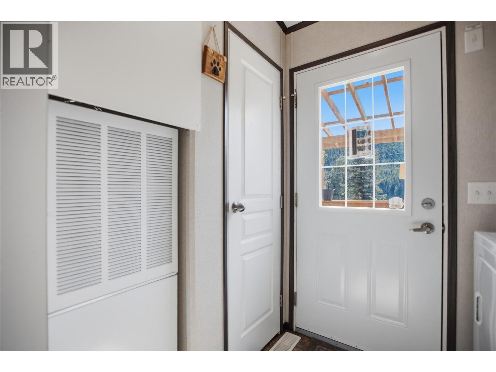 2263 Ojibway Road, Kamloops, British Columbia  V2H 1P1 - Photo 22 - 10397537
