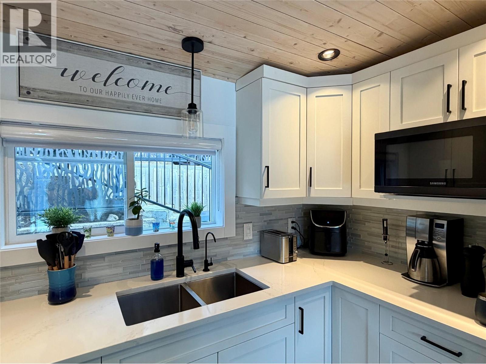 3127 East Lake Drive, Christina Lake, British Columbia  V0H 1E1 - Photo 17 - 10397369