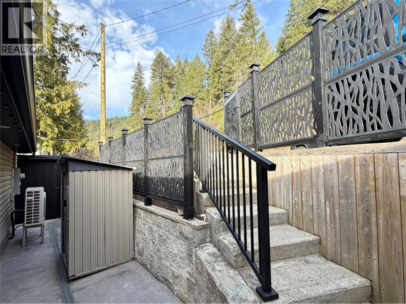 3127 East Lake Drive, Christina Lake, British Columbia  V0H 1E1 - Photo 34 - 10397369