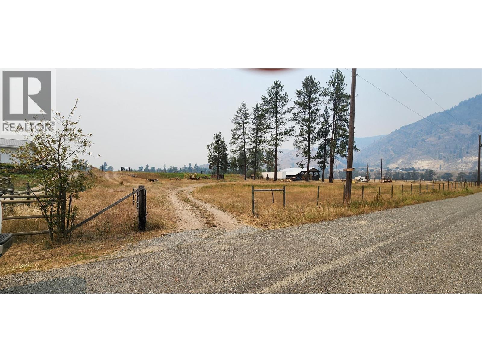 5905 Edwards Road, Grand Forks, British Columbia  V0H 1H9 - Photo 8 - 10397530