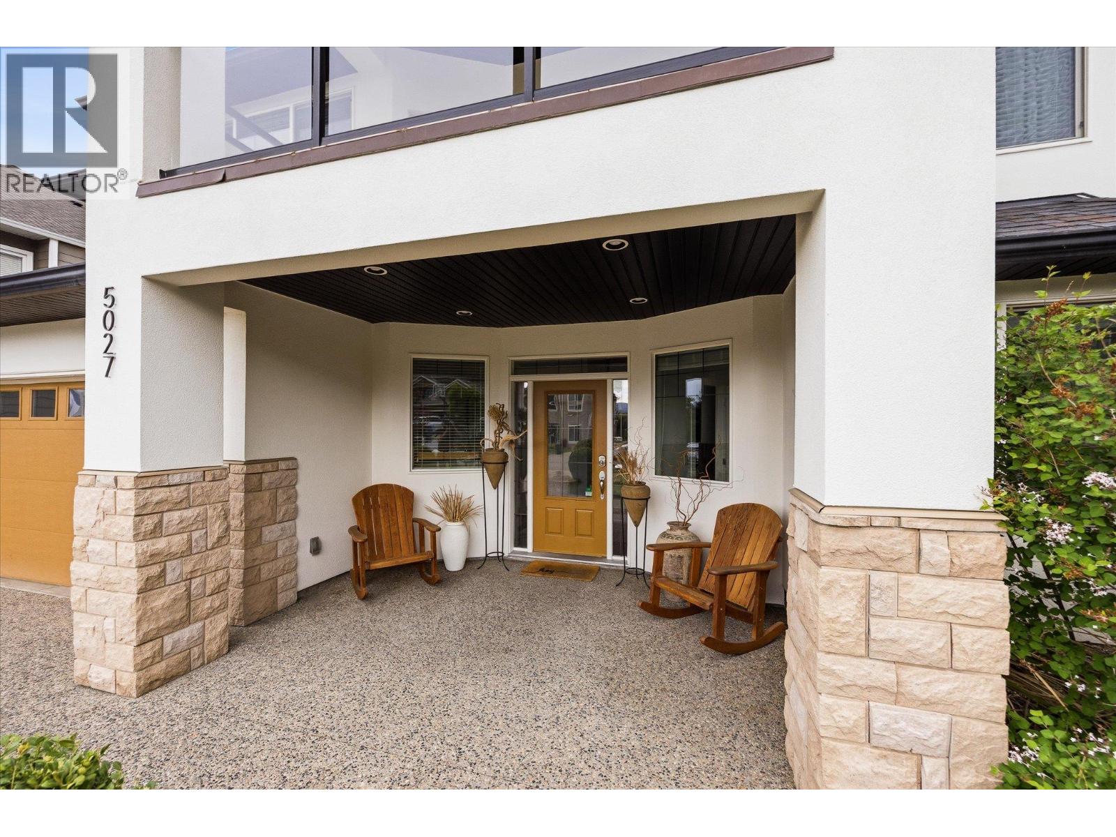 5027 France Court, Kelowna, British Columbia  V1W 4M4 - Photo 3 - 10397426