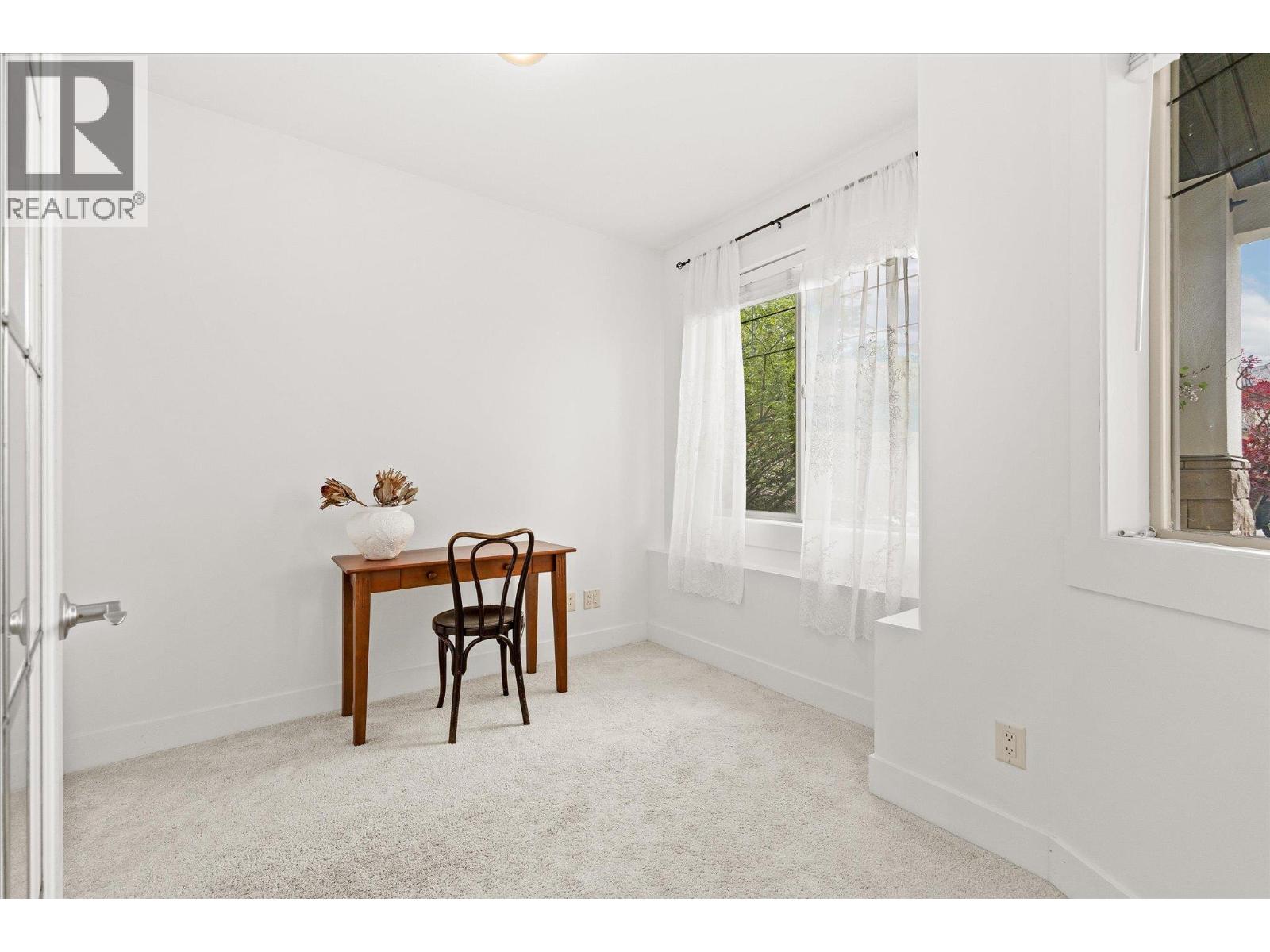 5027 France Court, Kelowna, British Columbia  V1W 4M4 - Photo 35 - 10397426
