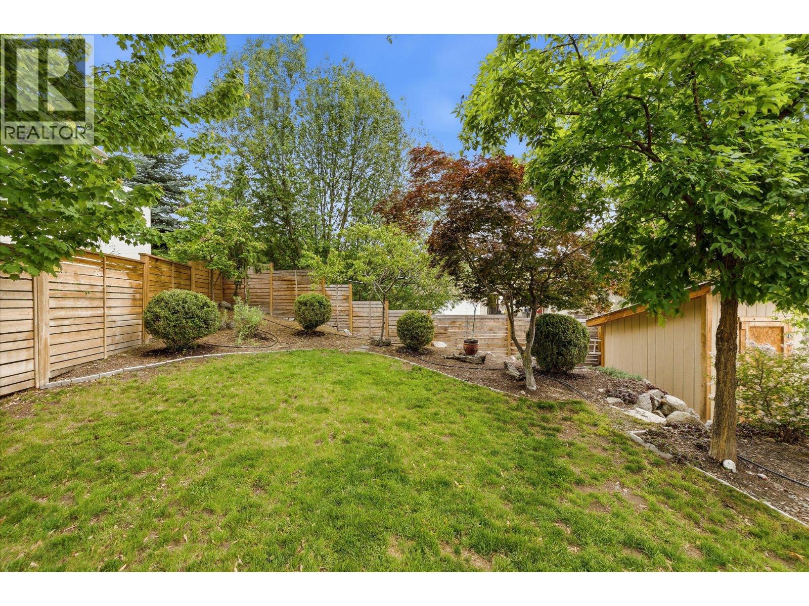 5027 France Court, Kelowna, British Columbia  V1W 4M4 - Photo 47 - 10397426