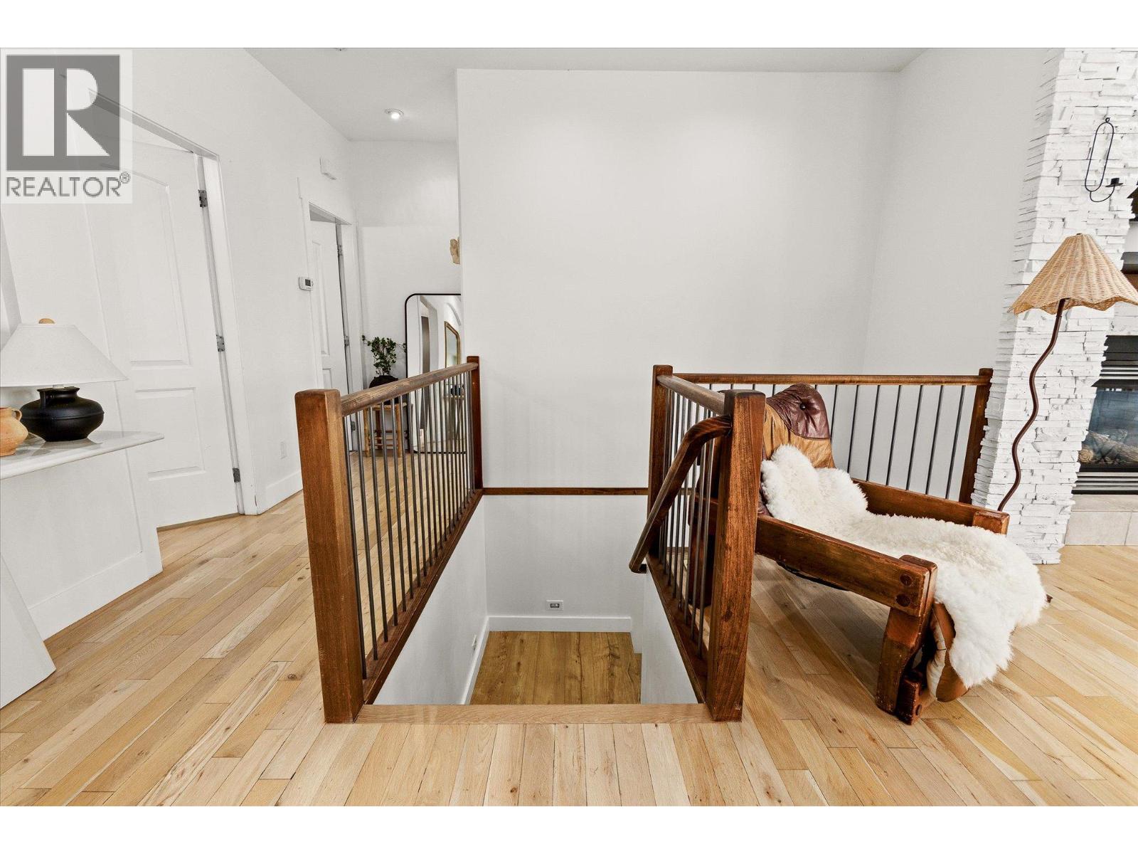 5027 France Court, Kelowna, British Columbia  V1W 4M4 - Photo 5 - 10397426