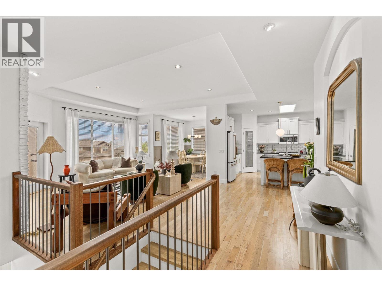 5027 France Court, Kelowna, British Columbia  V1W 4M4 - Photo 6 - 10397426