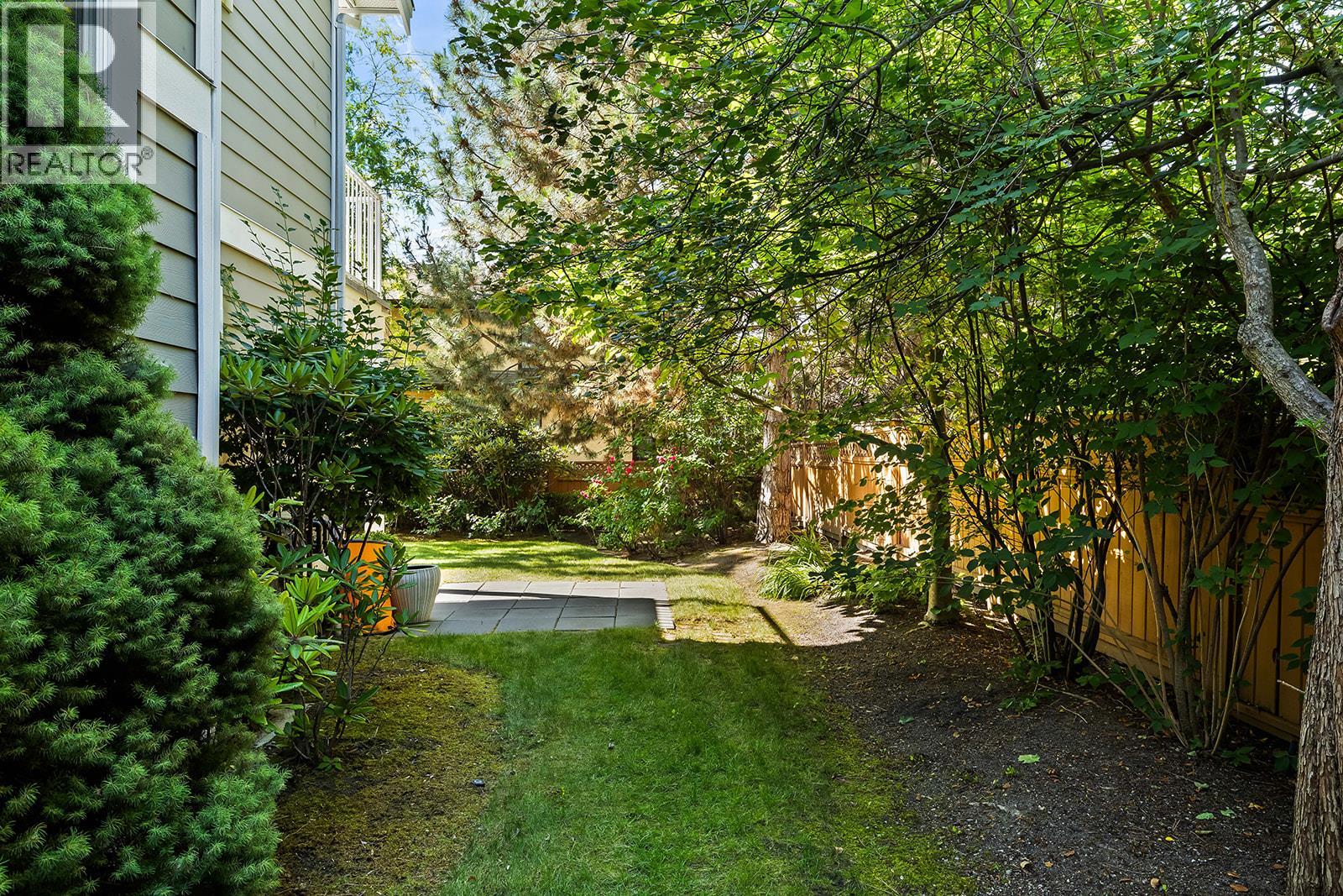 1853 Parkview Crescent Unit# 12, Kelowna, British Columbia  V1X 8A3 - Photo 37 - 10397405