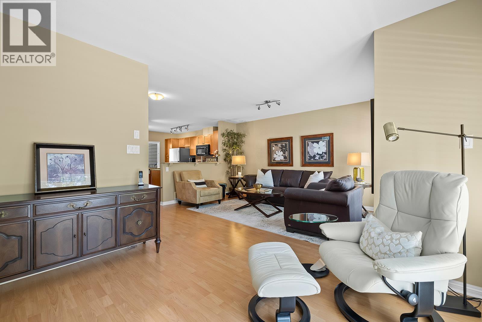 1853 Parkview Crescent Unit# 12, Kelowna, British Columbia  V1X 8A3 - Photo 7 - 10397405